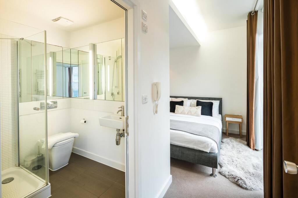 Apartamento Chic And Spacious Flat Near Bond Street Londres Exterior foto