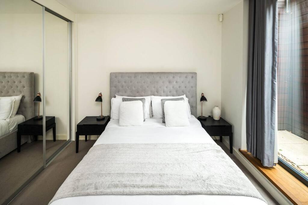 Apartamento Chic And Spacious Flat Near Bond Street Londres Exterior foto